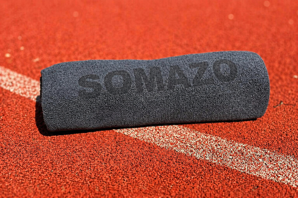 SOMAZO Sporthandtuch Schwarz